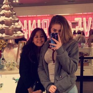 Meet your Posher, Katrina